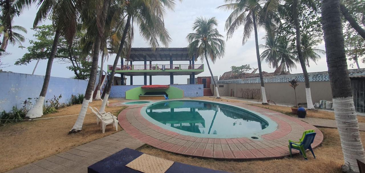 Hostal Club Mochilero La Libertad Kültér fotó